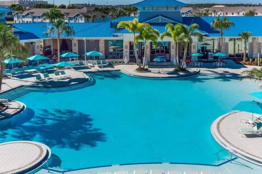 Relax In Style With Private Pool, Bbq And More Davenport 0*,  ABD