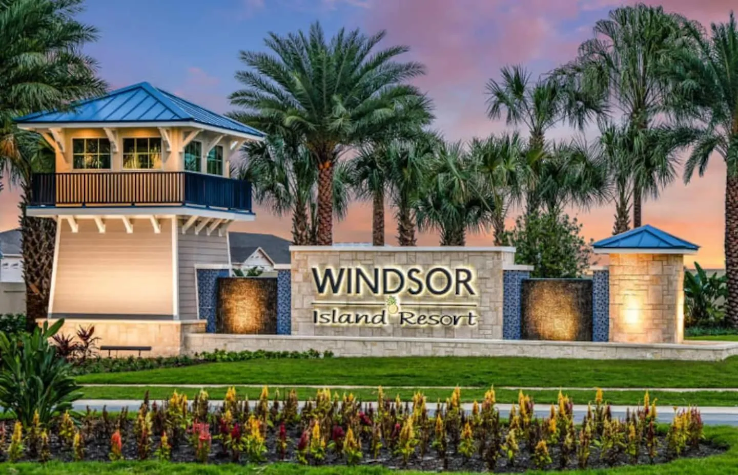 Relax In Style With Private Pool, Bbq And More Davenport
